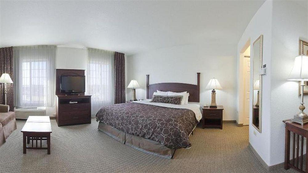 Hotel Staybridge By Ihg Rockford