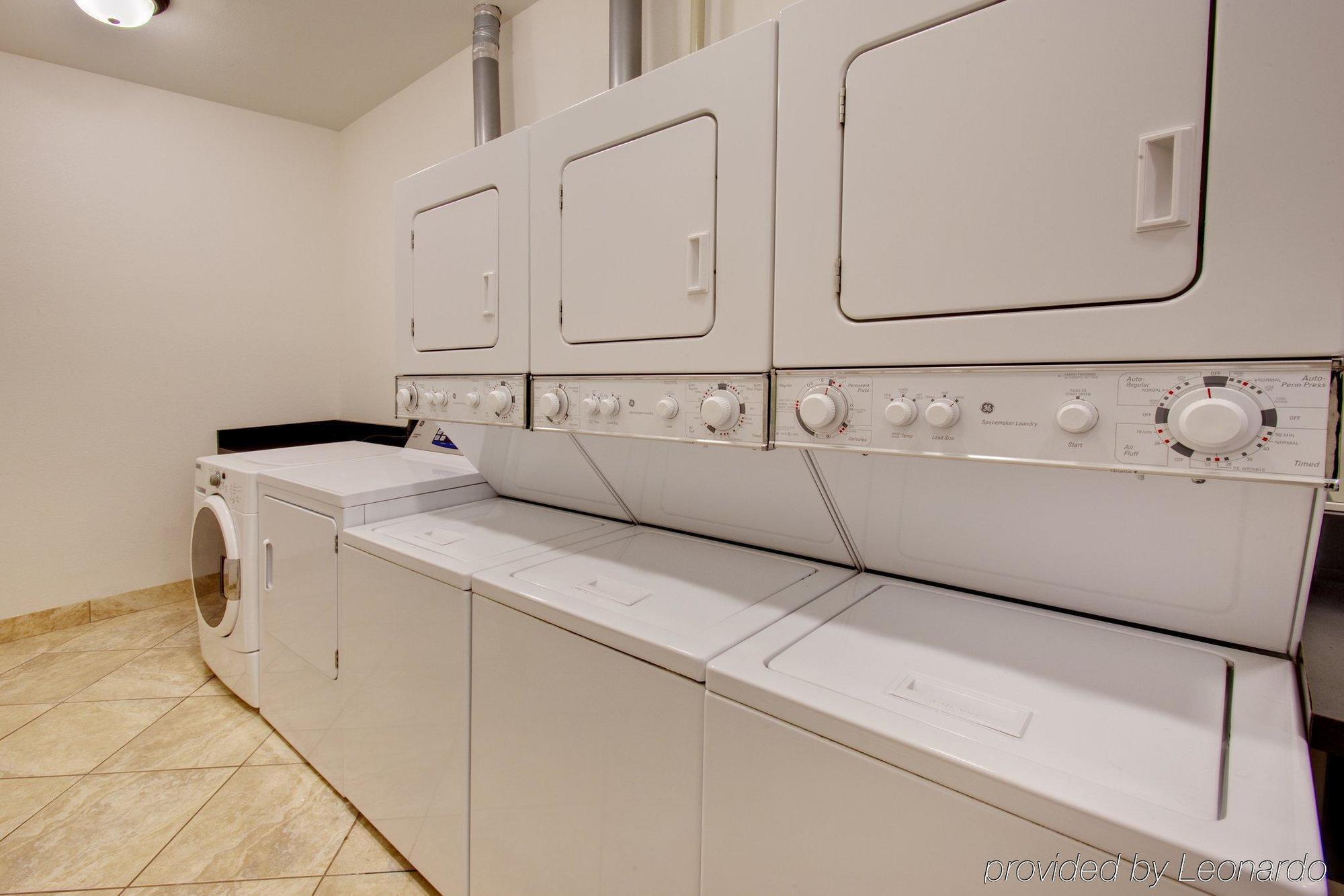 Hotel Staybridge By Ihg Rockford