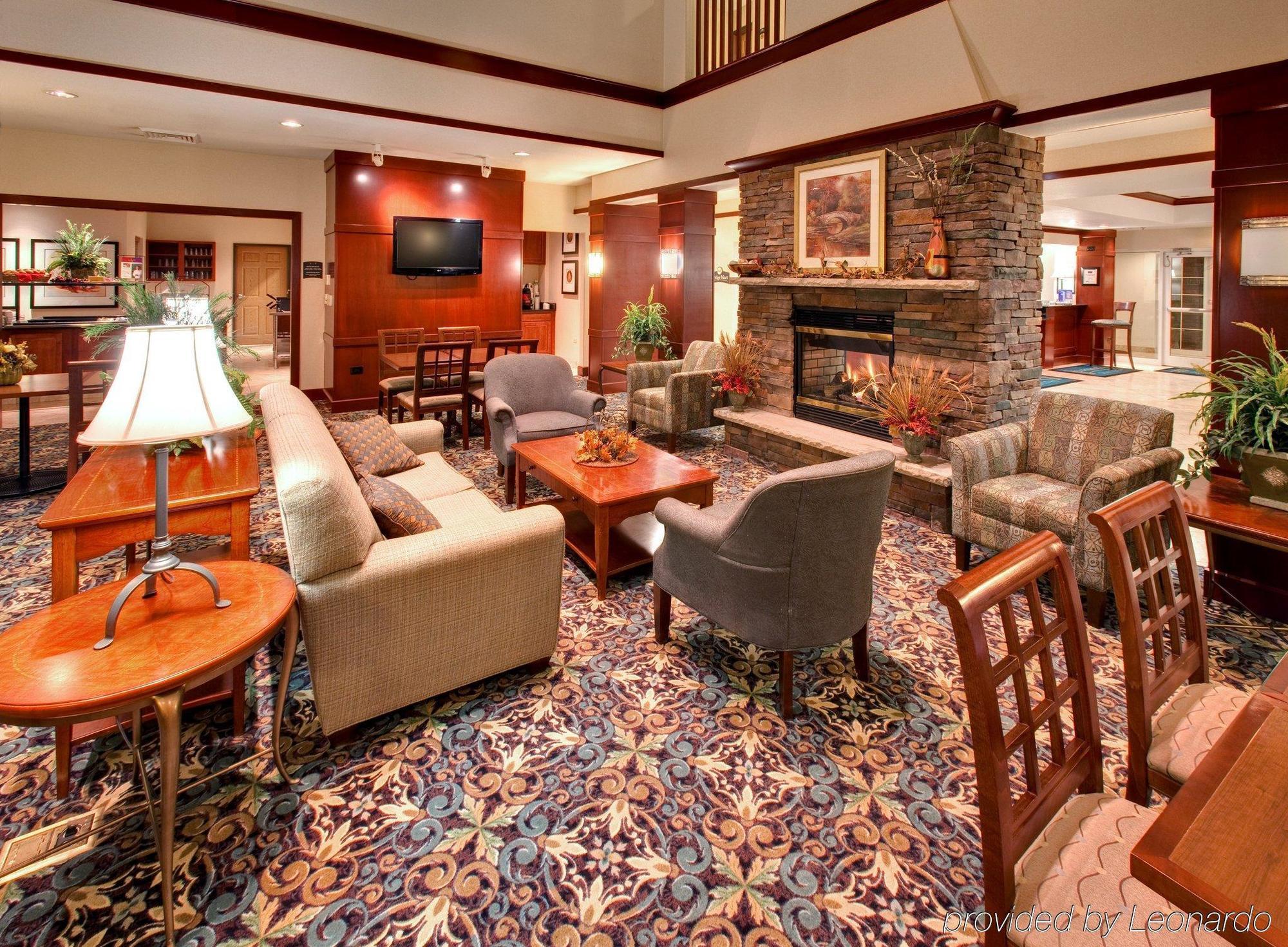 Hotel Staybridge By Ihg 3*